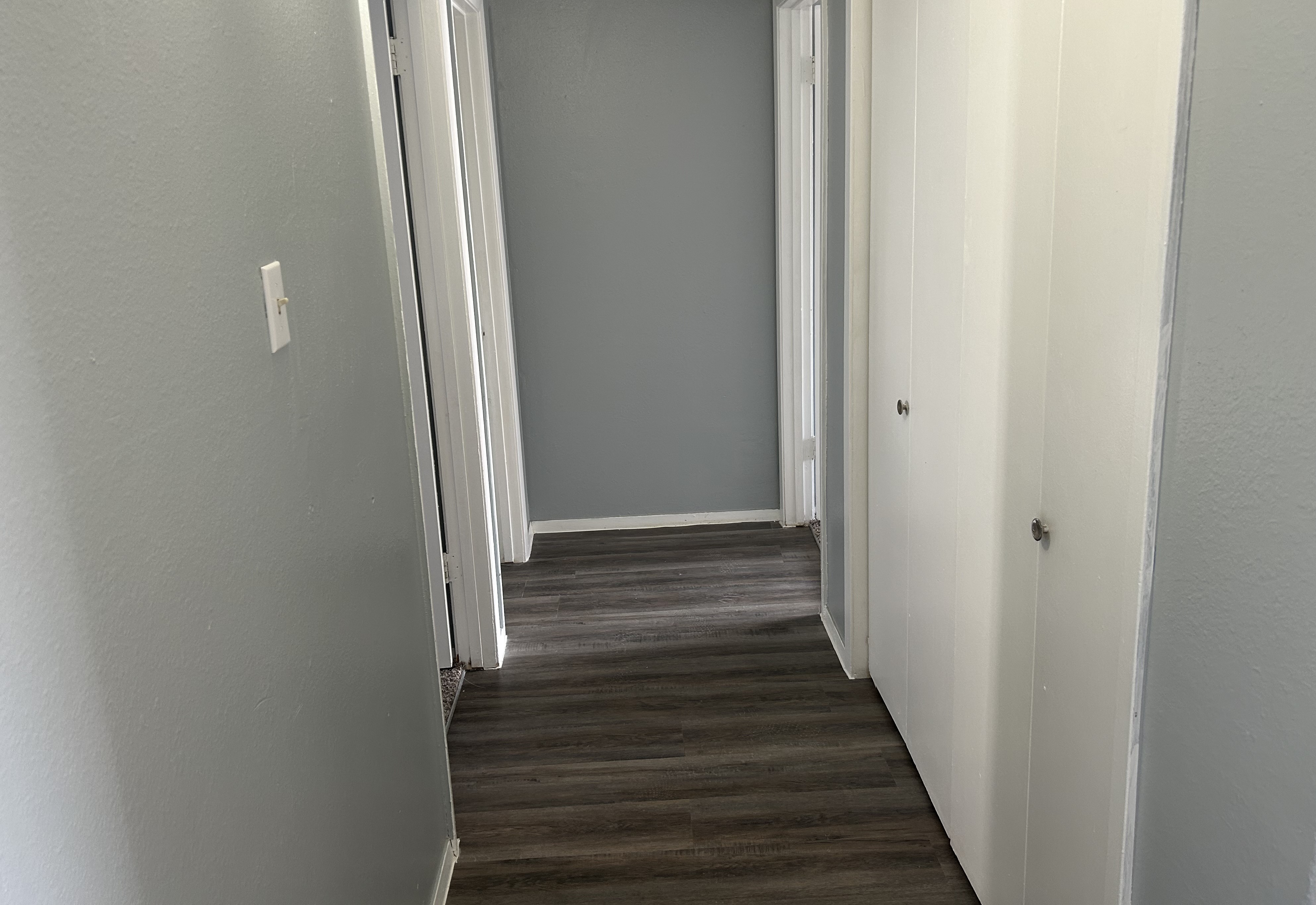 3 Bedroom Hallway 